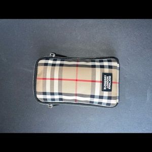 Burberry phone case classic check. Brand new